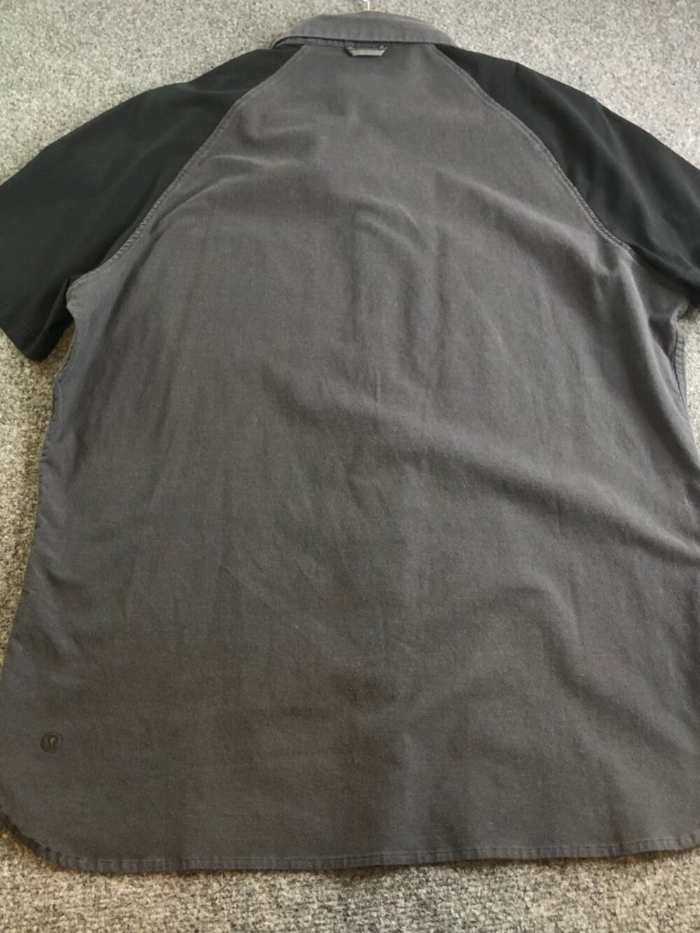 Lululemon Polo Shirt Mens Large Gray Black Pocket Full Snap Performance Bowling - Picture 7 of 9